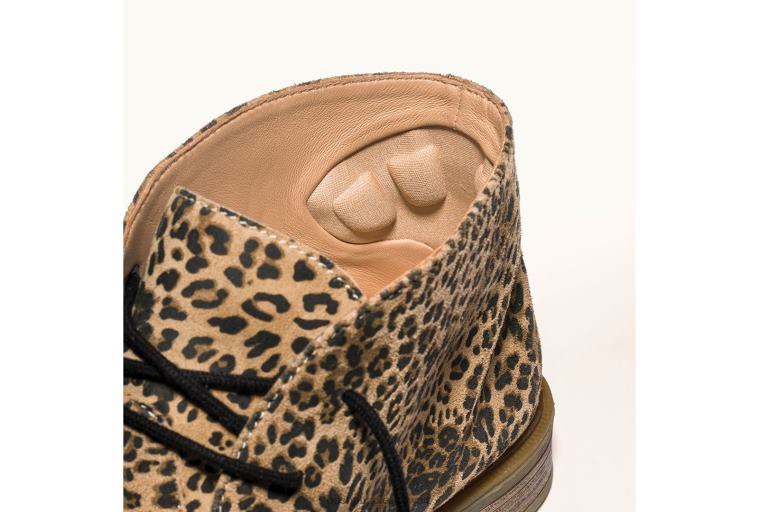 كو Hush Puppies نحيف بيلي تشوكا 2 تان سويدي حذاء طويل HZ8X4196