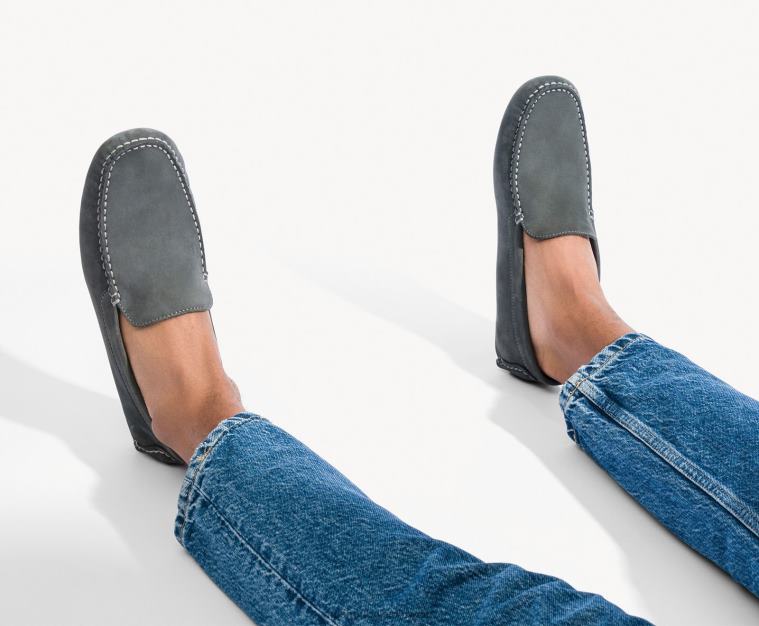 كو Hush Puppies رجال سائق موناكو الثاني رمادي داكن nubuck الكسول HZ8X4316